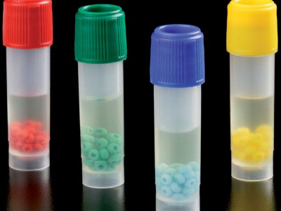 Система Cryoinstant для консервації мікроорганізмів