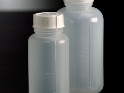 Бутелі широкогорлі з гвинтовою кришкою