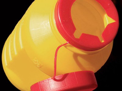 Контейнери для збору голок