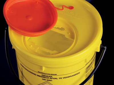 Контейнери для утилізації медичних відходів